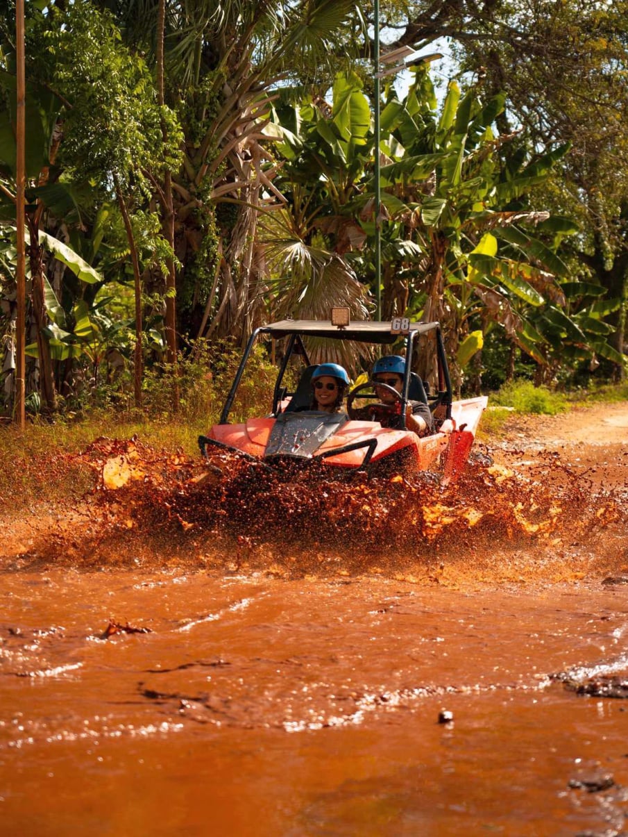 CARIBE RD. Tour de Buggies en Puna Cana.